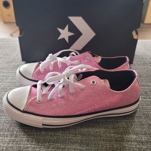 NWB Pink glitter Converse